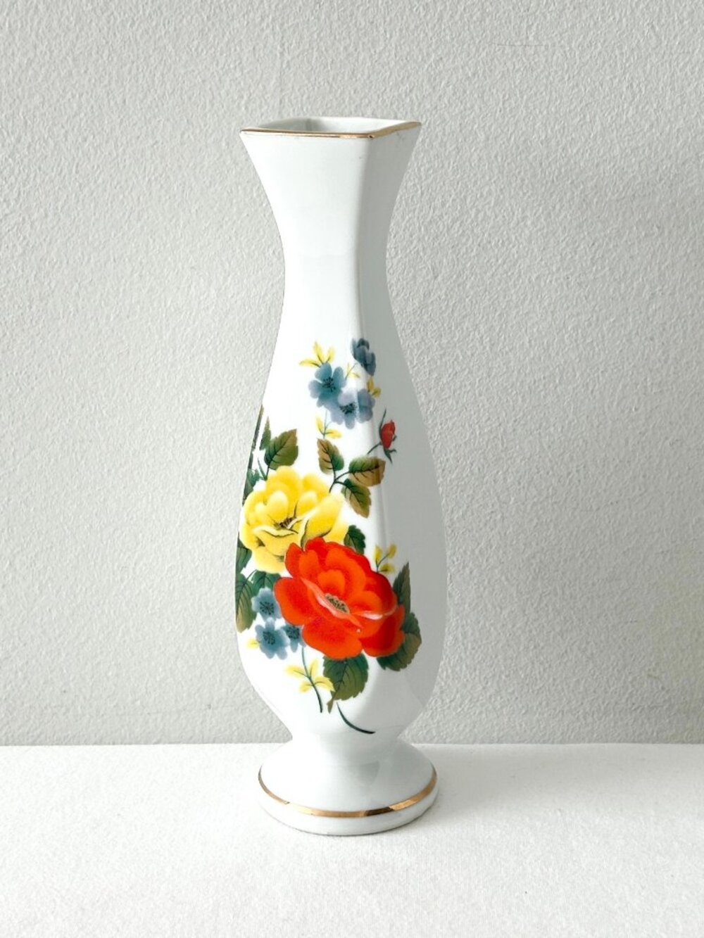 Vintage Porcelain Floral Bud Vase Gold Trim Orange Yellow Flower Peony MCM Retro